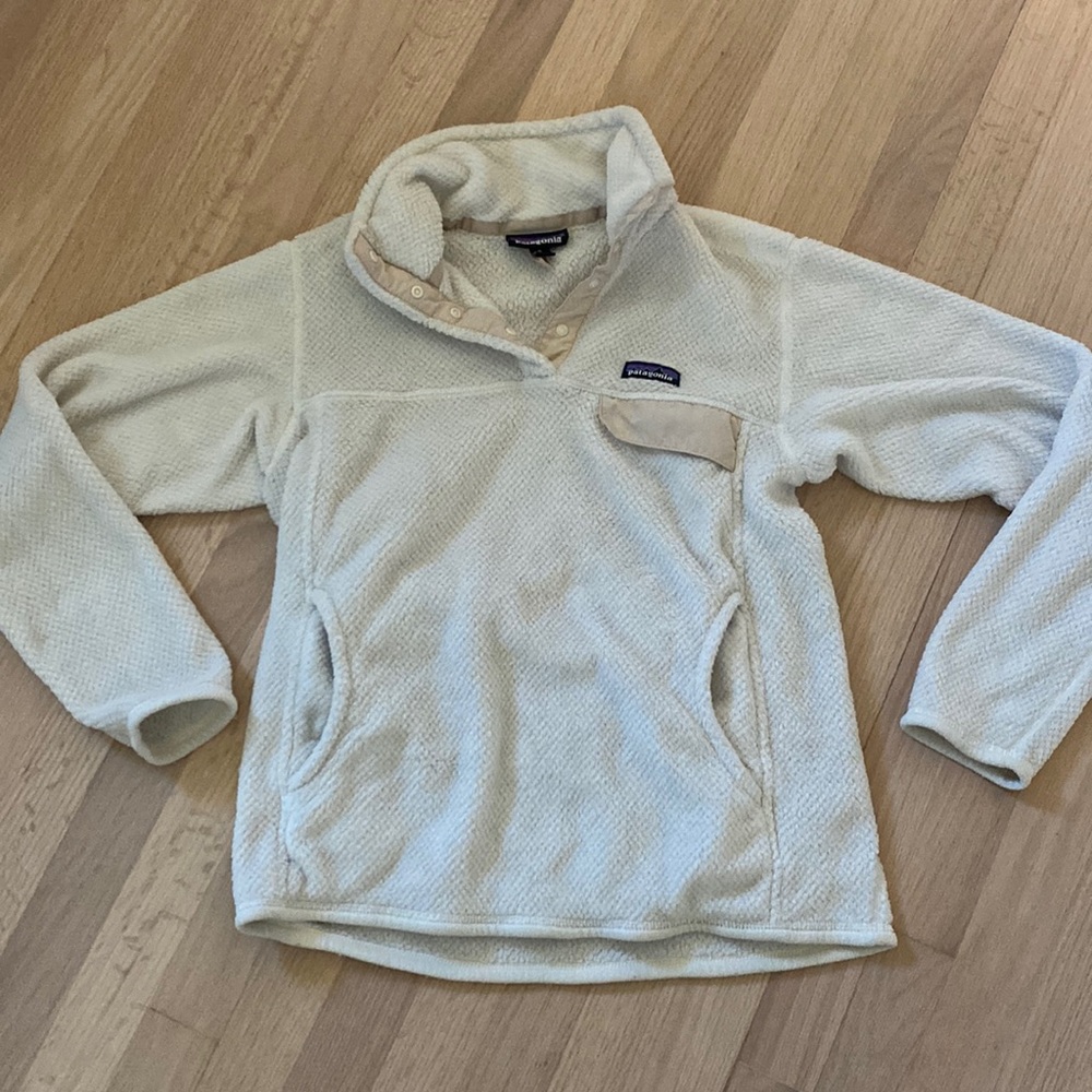 Patagonia Cream Fleece Pullover Hoodie